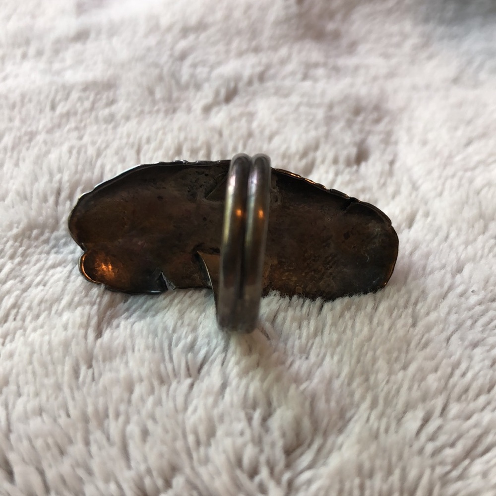 NATIVE AMERICAN Handmade Silver and Coral Ring Size 7 - Picture 6 of 6